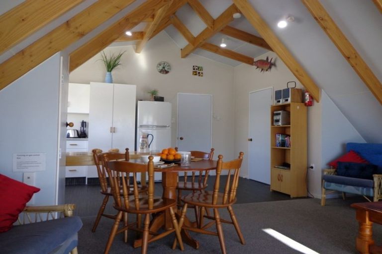Photo of property in 16 O'neill Place, Lake Tekapo, 7999