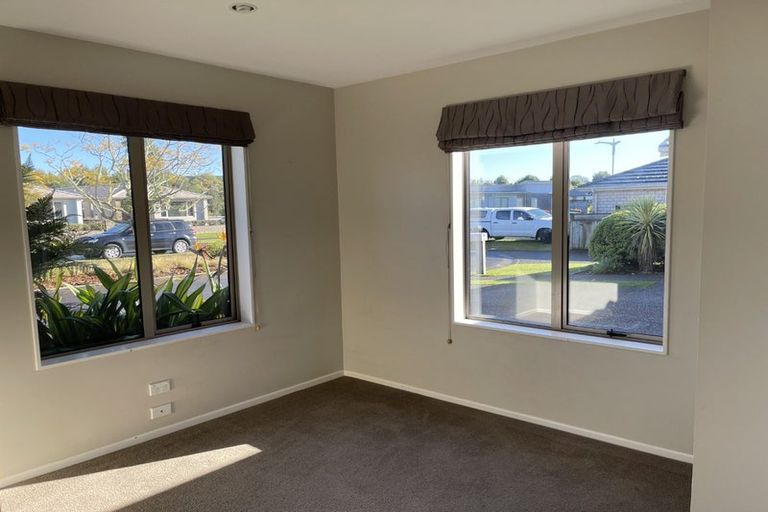 Photo of property in 21 Scoria Close, Pyes Pa, Tauranga, 3112