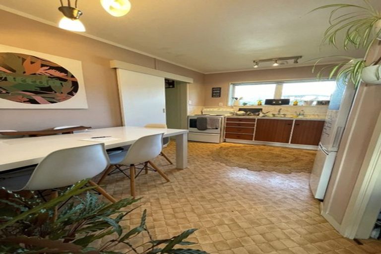 Photo of property in 1/17 Ballater Place, Highland Park, Auckland, 2010