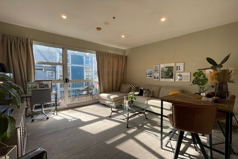 Photo of property in 1/143g Carlton Gore Road, Newmarket, Auckland, 1023