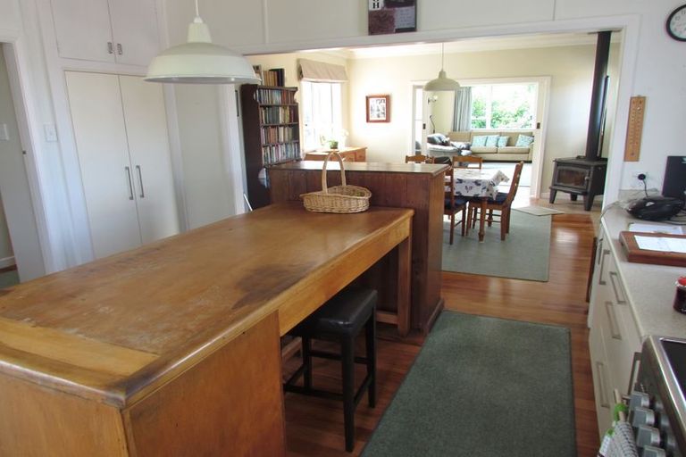 Photo of property in 37 Upper Plain Road, Masterton, 5810