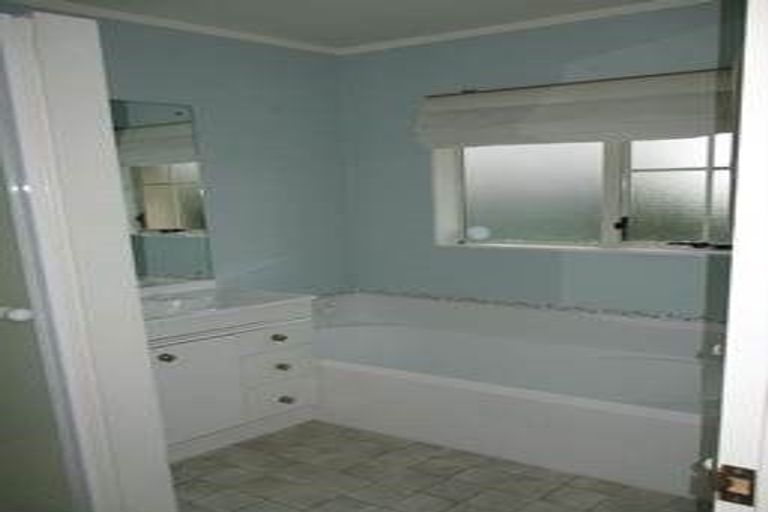 Photo of property in 2/75 Jellicoe Road, Manurewa, Auckland, 2102