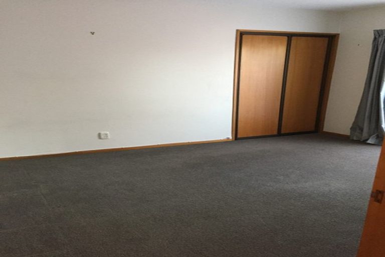 Photo of property in 2/11 Harrods Court, Ilam, Christchurch, 8053