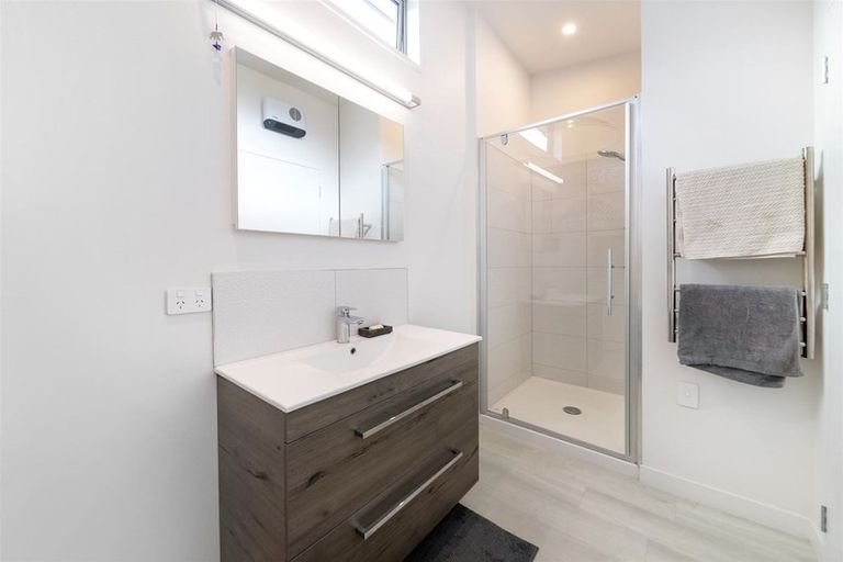 Photo of property in 47 Sylvan Street, Lake Hayes, Queenstown, 9304