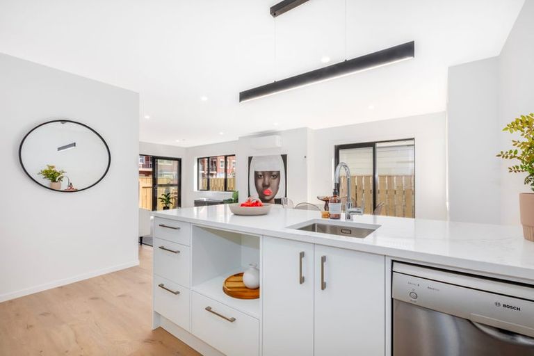 Photo of property in 45a Ross Street, Kilbirnie, Wellington, 6022