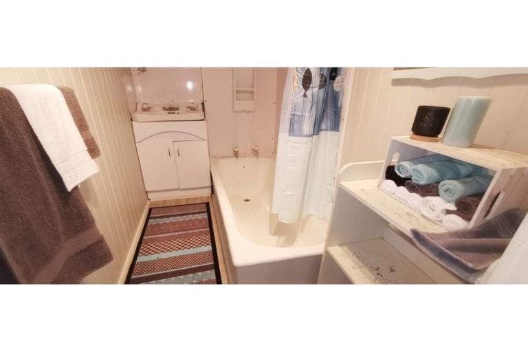 Photo of property in 83 Lowe Street, Avenal, Invercargill, 9810