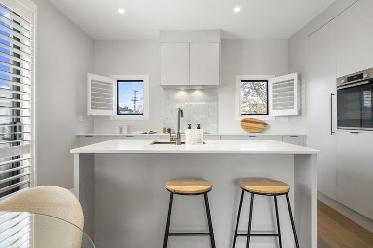 Photo of property in 2/32a Westgate Drive, Massey, Auckland, 0614