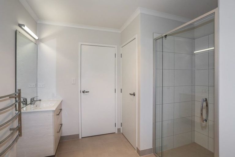 Photo of property in 31f Helenvale Crescent, Pokeno, 2402