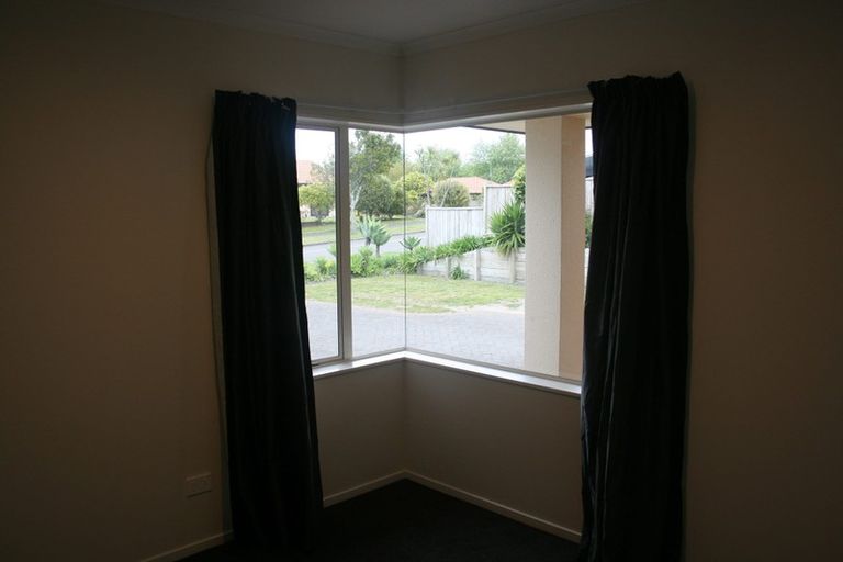 Photo of property in 5 Hawk Place, Welcome Bay, Tauranga, 3112