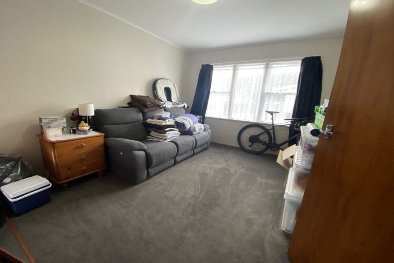 Photo of property in 98c Waiwhetu Road, Waterloo, Lower Hutt, 5011