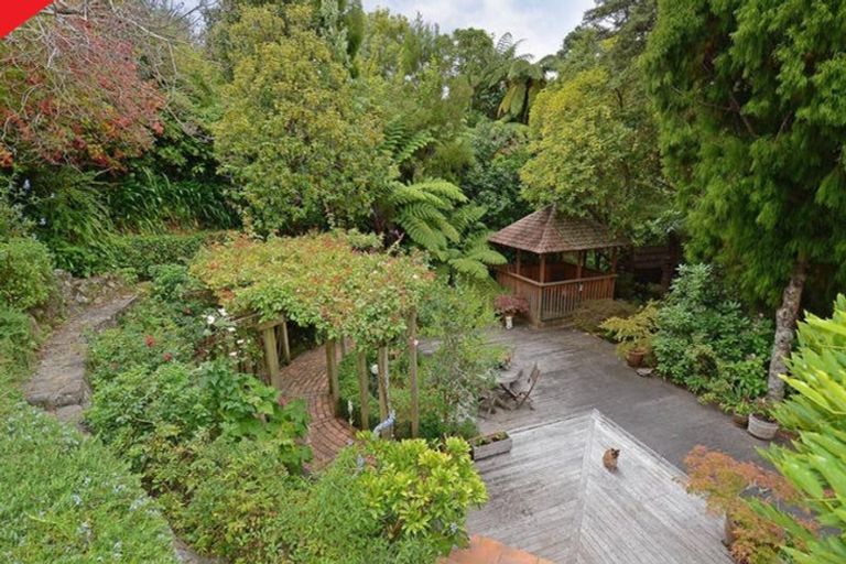 Photo of property in 35 Chatsworth Road, Silverstream, Upper Hutt, 5019