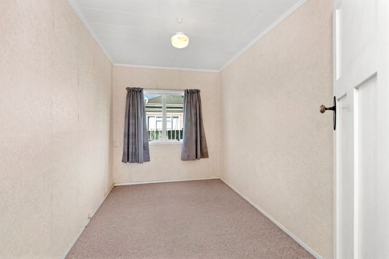 Photo of property in 36 Hakanoa Street, Huntly, 3700