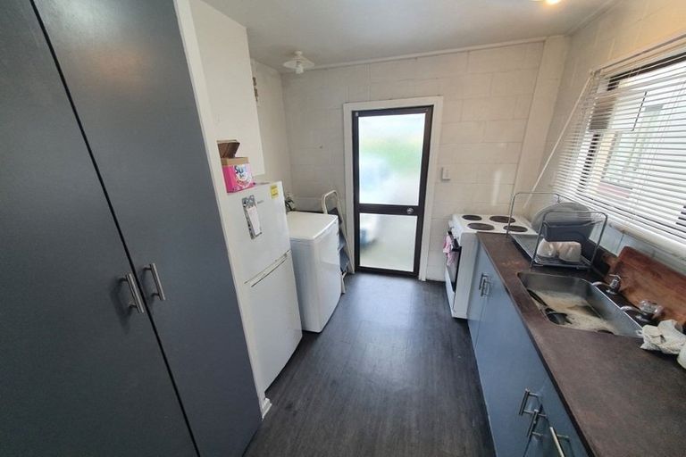 Photo of property in 2/47 Brockworth Place, Riccarton, Christchurch, 8011