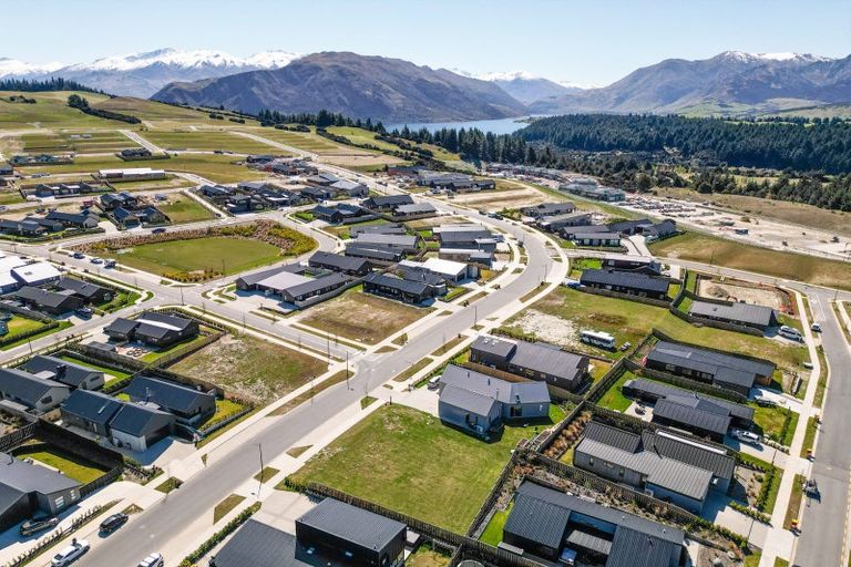 Photo of property in Northlake, 16 Riverslea Road, Wanaka, 9305