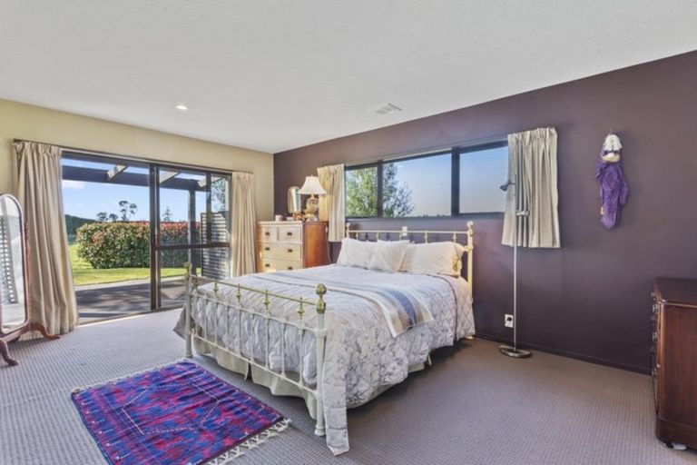 Photo of property in 2084 North Eyre Road, West Eyreton, Rangiora, 7475