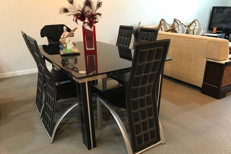 Photo of property in 2/132 Stancombe Road, Flat Bush, Auckland, 2016