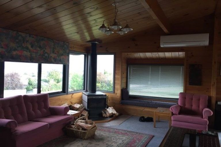 Photo of property in 110 Acacia Bay Road, Nukuhau, Taupo, 3330
