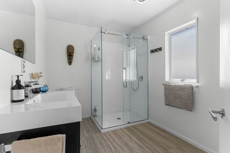 Photo of property in 562 Ocean View Road, Te Arai, Wellsford, 0975