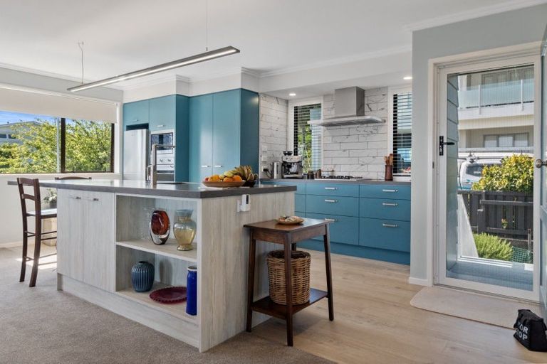 Photo of property in 9 Kaharoa Avenue, Omokoroa, 3114