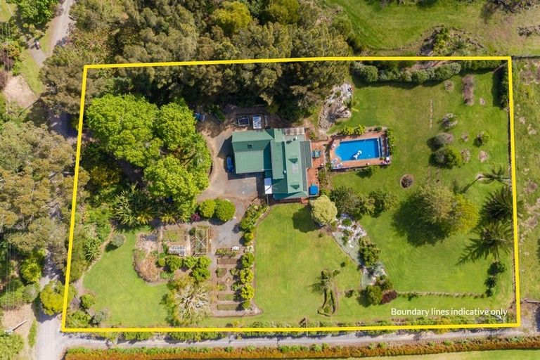 Photo of property in 98 Edmonds Road, Kerikeri, 0293