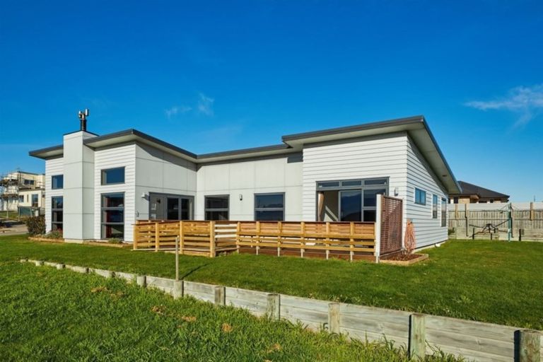 Photo of property in 43 Miromiro Drive, Kaikoura, 7300