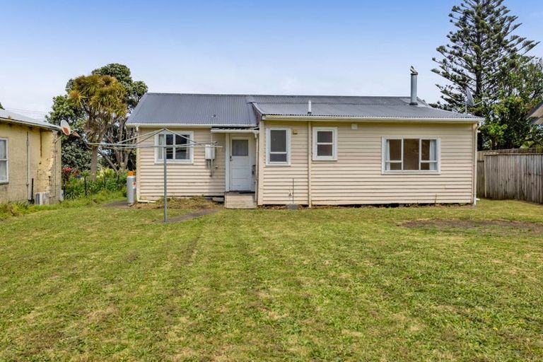 Photo of property in 4 Middlesex Street, Patea, 4520