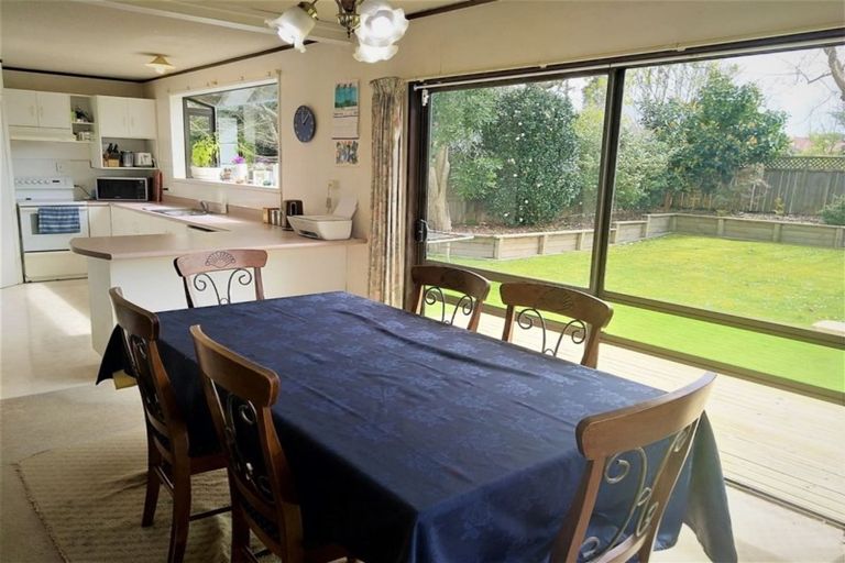 Photo of property in 37 Patumahoe Road, Patumahoe, Pukekohe, 2679