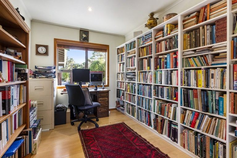 Photo of property in 8 Clayden Drive, Gulf Harbour, Whangaparaoa, 0930