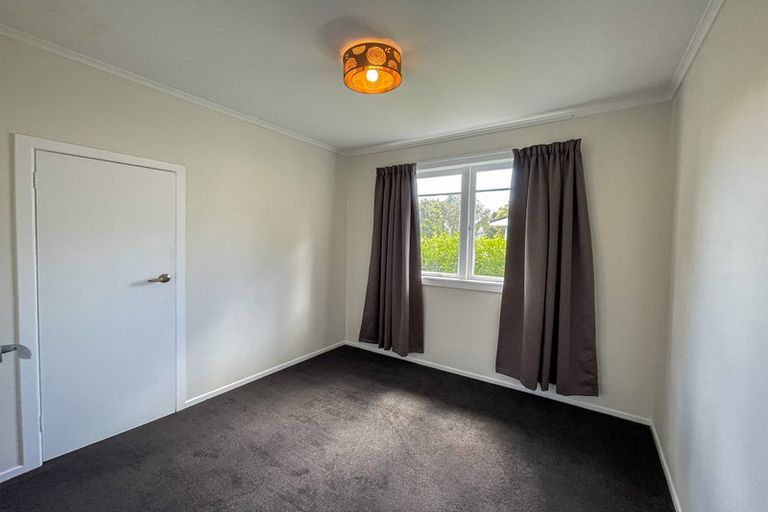 Photo of property in 2 Matangi Road, Mount Wellington, Auckland, 1060