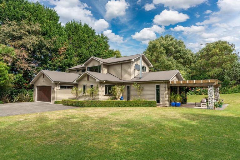 Photo of property in 174 Mapara Road, Acacia Bay, Taupo, 3385