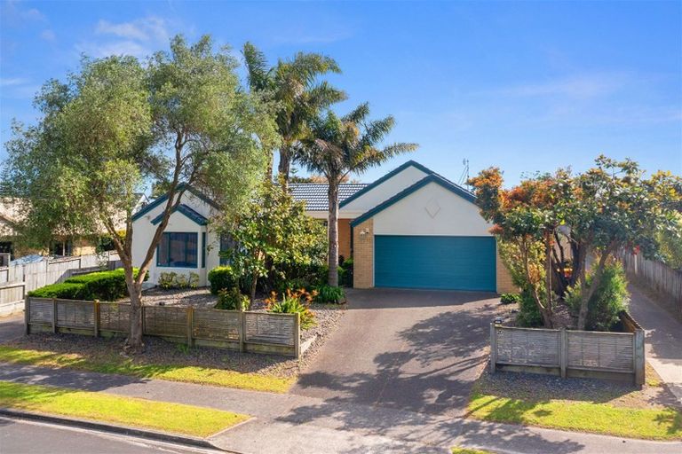 Photo of property in 20 Thebes Grove, Papamoa Beach, Papamoa, 3118