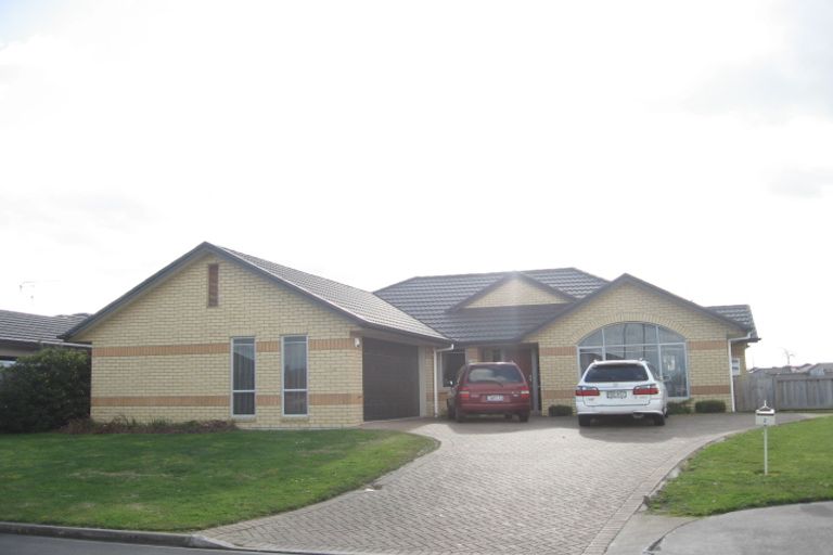 Photo of property in 2 Aylesbury Court, Rototuna North, Hamilton, 3210