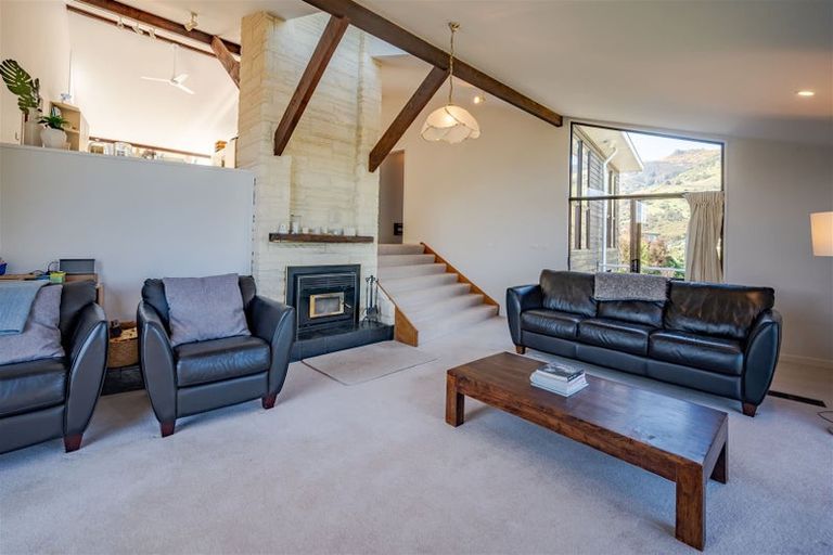 Photo of property in 13 Settlers Hill, Akaroa, 7520