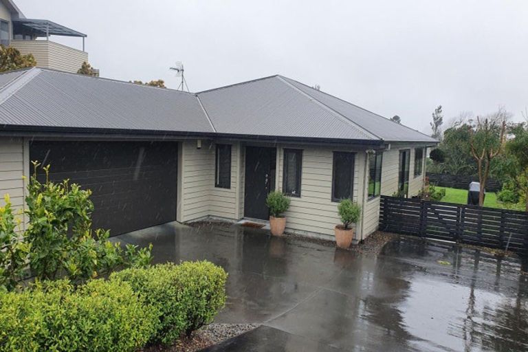 Photo of property in 65 Karamea Street, Whalers Gate, New Plymouth, 4310