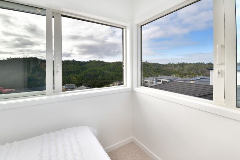 Photo of property in 5 Ringi Lane, Orewa, 0931