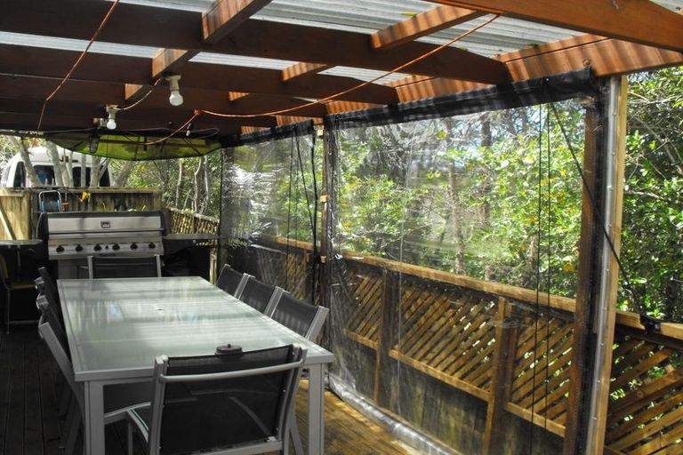 Photo of property in 14 Ridgemount Terrace, Welcome Bay, Tauranga, 3112