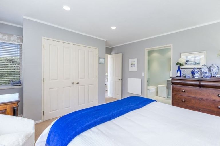 Photo of property in 896 Whangaparaoa Road, Manly, Whangaparaoa, 0930