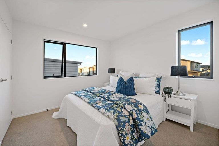 Photo of property in 166 Squadron Drive, Hobsonville, Auckland, 0616