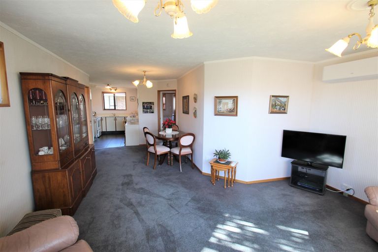 Photo of property in 23 Mcdonald Street, Mosgiel, 9024