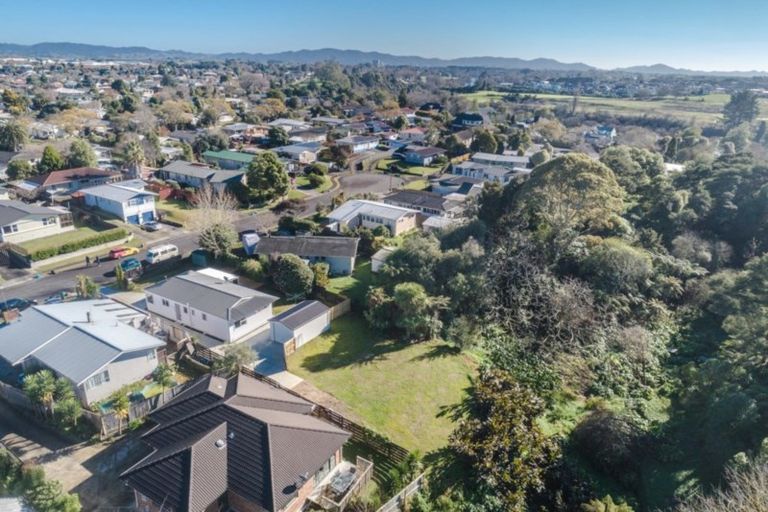 Photo of property in 6a Kohekohe Place, Pukete, Hamilton, 3200