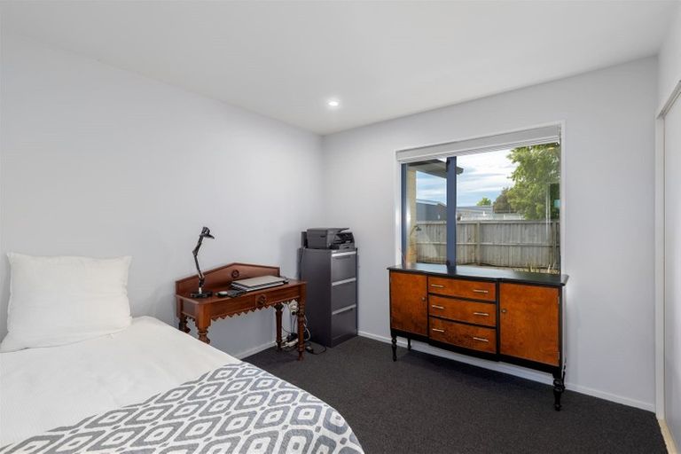 Photo of property in 8 Bernadette Street, Aidanfield, Christchurch, 8025
