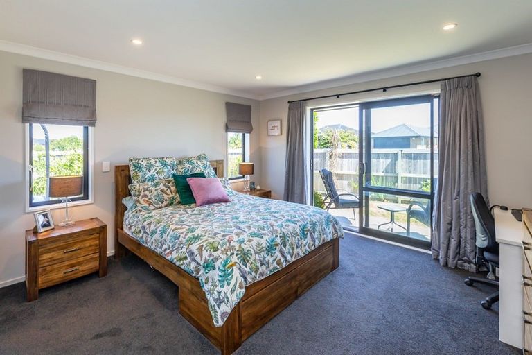 Photo of property in 1 Louis Lane, Rolleston, 7614