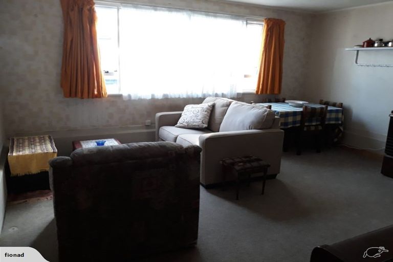 Photo of property in 101 Sunnynook Road, Forrest Hill, Auckland, 0620