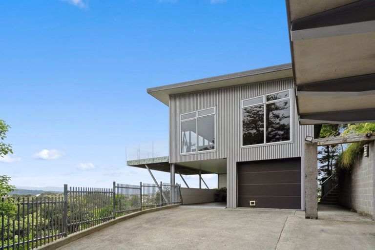 Photo of property in 29 Orangi Kaupapa Road, Northland, Wellington, 6012