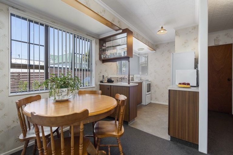 Photo of property in 3 Webster Street, Westown, New Plymouth, 4310