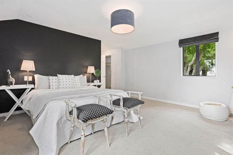 Photo of property in 13 Thorrington Road, Cashmere, Christchurch, 8022