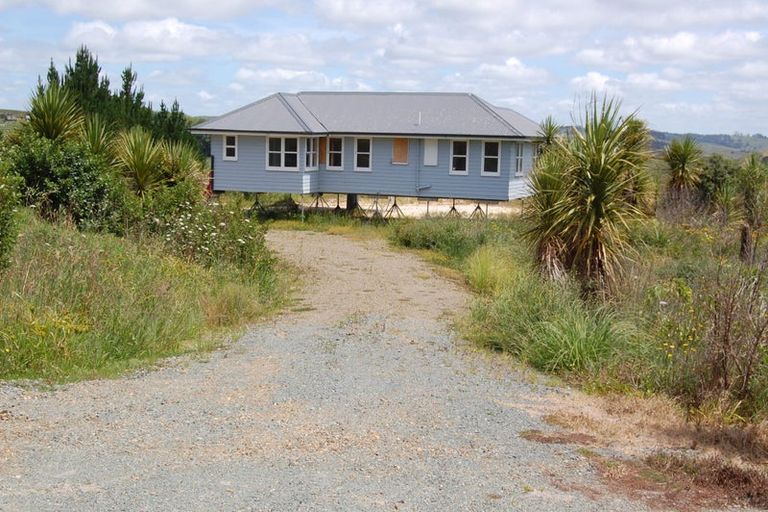 Photo of property in 960a Oneriri Road, Kaiwaka, 0573