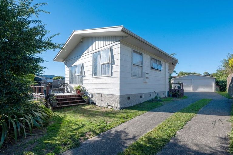 Photo of property in 18 Sequoia Crescent, Owhata, Rotorua, 3010