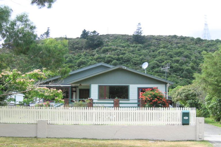 Photo of property in 17 Black Beech Street, Birchville, Upper Hutt, 5018