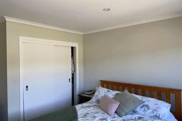 Photo of property in 138 George Street, Stokes Valley, Lower Hutt, 5019